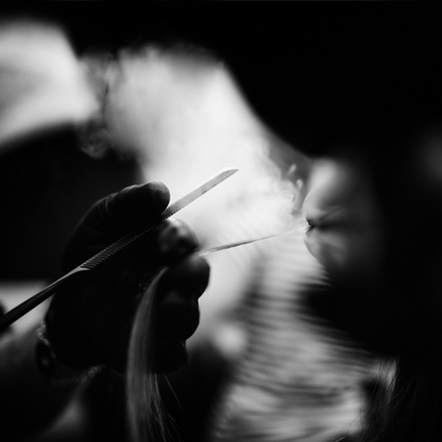 Friseur kopflast? in Dornbirn - Stimmungsbild "kämmen"